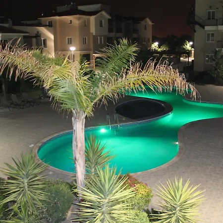 公寓 Gardens 107 皮拉